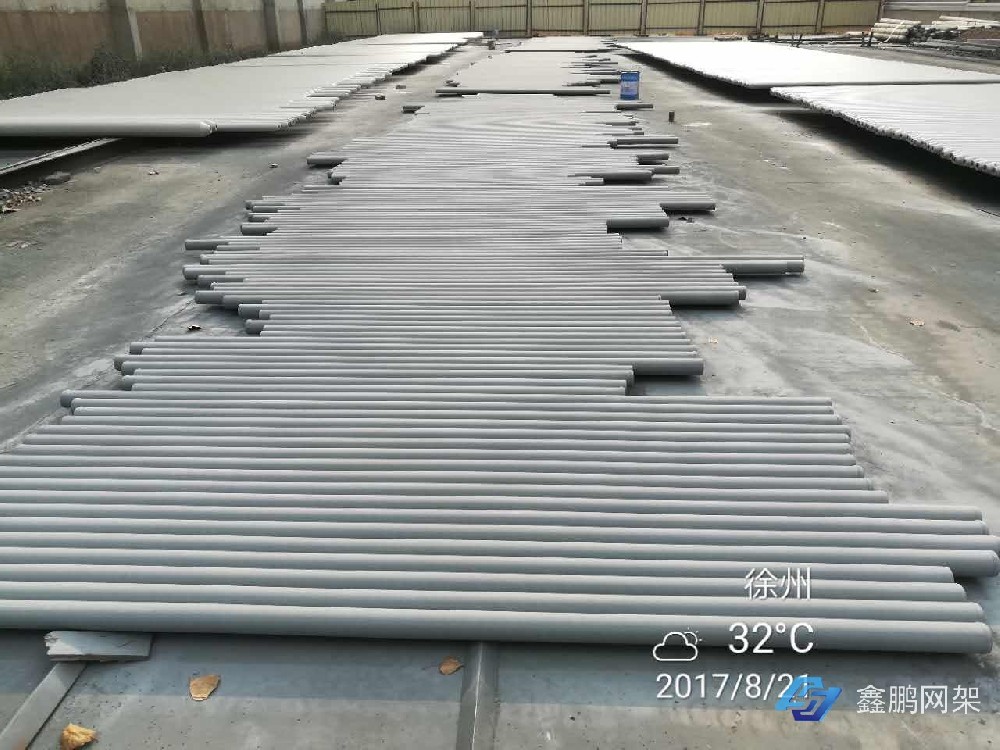 網架桿件加工現場