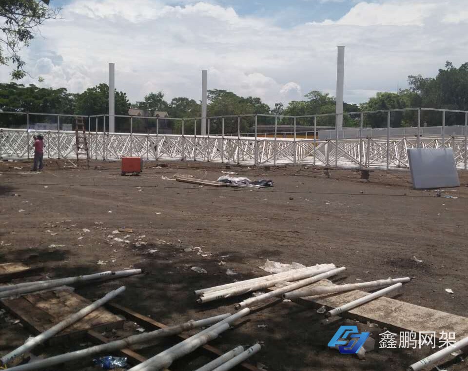 尼加拉瓜運(yùn)動場網(wǎng)架及鋁板幕墻
